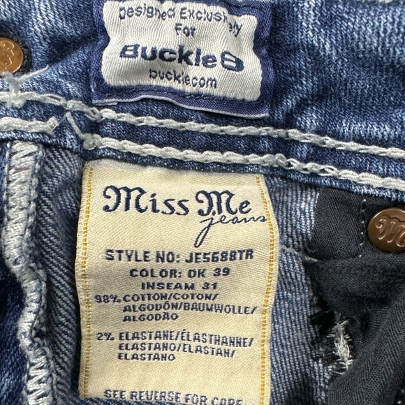 Miss Me Jeans Straight Leg - Picture 7 of 11